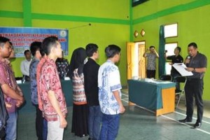 Prosesi pelantikan pengurus HMKI